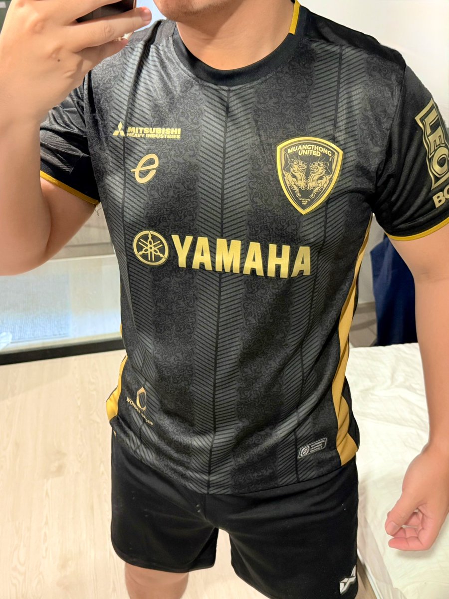 ........ (@unknows21_) on Twitter photo 