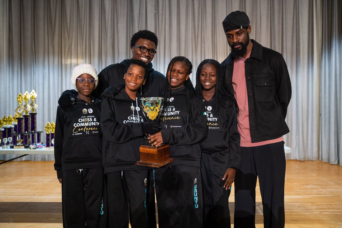 Tunde_OD's tweet image. Jamiu won the senior category of the ICN chess championship yesterday in New York City ahead of over 200 USCF rated players.

We did it 🏆 🇳🇬