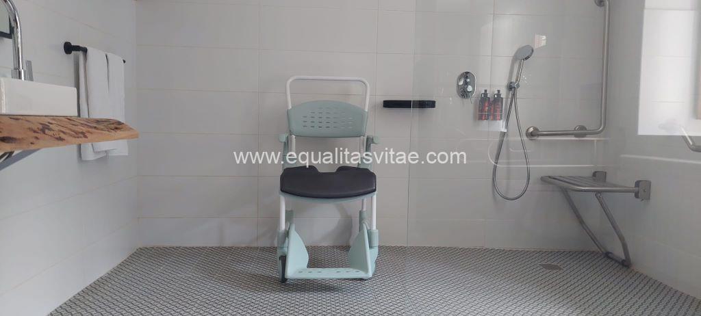 equalitasvitae/sillerosviajeros tweet media