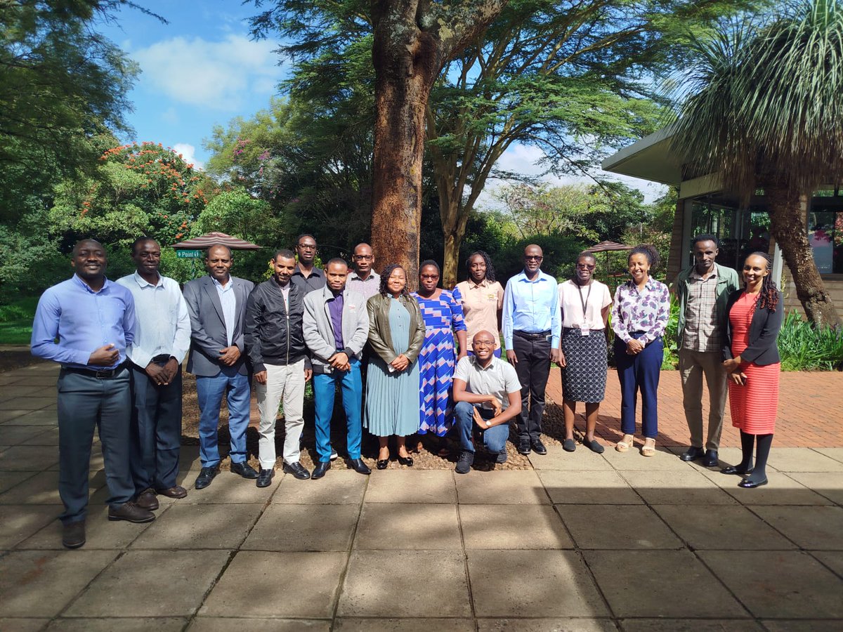 The R’OHOKET Project is hosting microbiologists from national veterinary laboratories for an Advanced Microbiology Training. The training will take place at the AMR Laboratory at ILRI in Nairobi, from April 7–11, 2025 and aims at strengthening regional microbiological expertise.