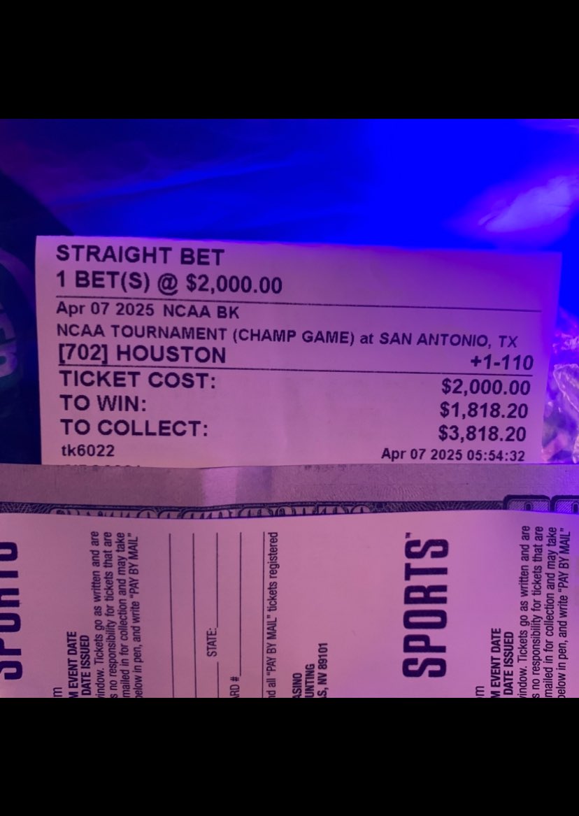 DimeBetStack's tweet photo. 🏀#chase: CollegeBasketball:
National Championship: #Houston +1 https://t.co/r0poTLTXgq