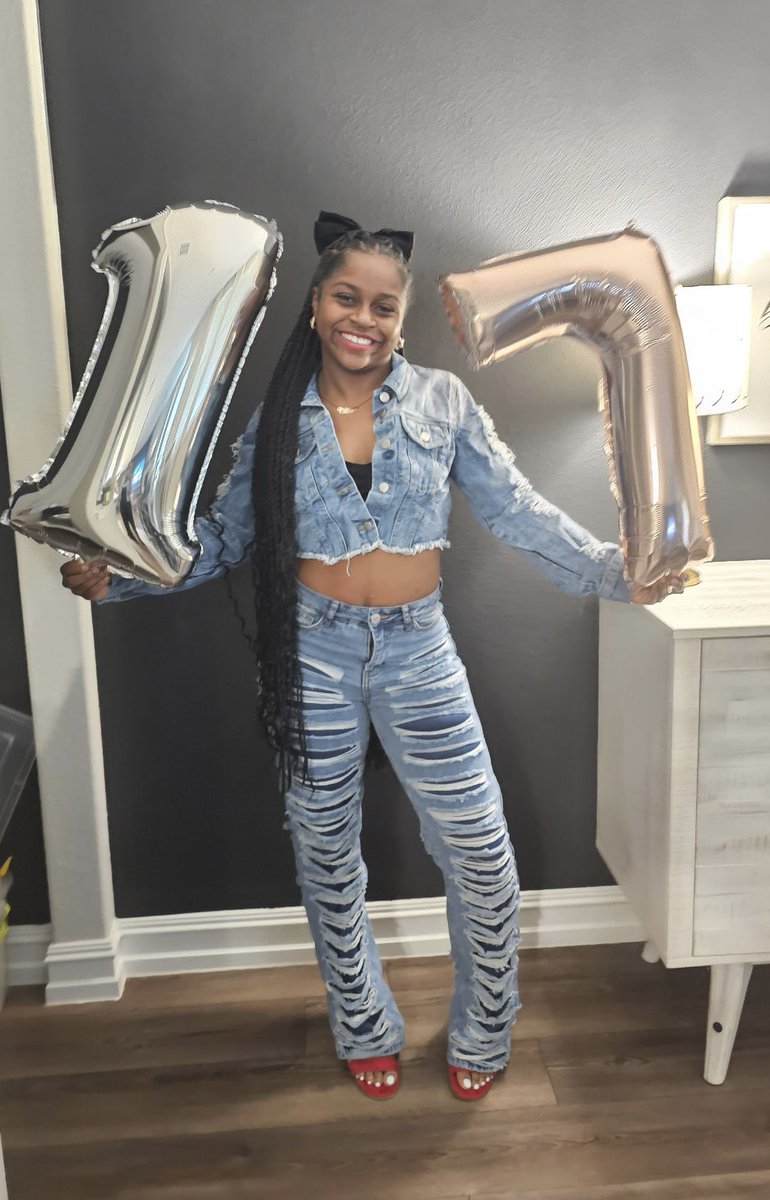 Tonya McCoy (@mrsshiny1) on Twitter photo Screaming HAPPY 17th BIRTHDAY to my baby girl!! ๐๐๐ฅณโค๏ธ <a href="/KaiyaDawn2026/">Kaiya McCoy</a> is the LIFE of the party always! ๐ฅ I love you beyond the moon, past the stars, and brighter than the sun. We look forward to seeing what God has planned for your life, keep letting your light shine! ๐๐ Screaming HAPPY 17th BIRTHDAY to my baby girl!! ๐๐๐ฅณโค๏ธ <a href="/KaiyaDawn2026/">Kaiya McCoy</a> is the LIFE of the party always! ๐ฅ I love you beyond the moon, past the stars, and brighter than the sun. We look forward to seeing what God has planned for your life, keep letting your light shine! ๐๐