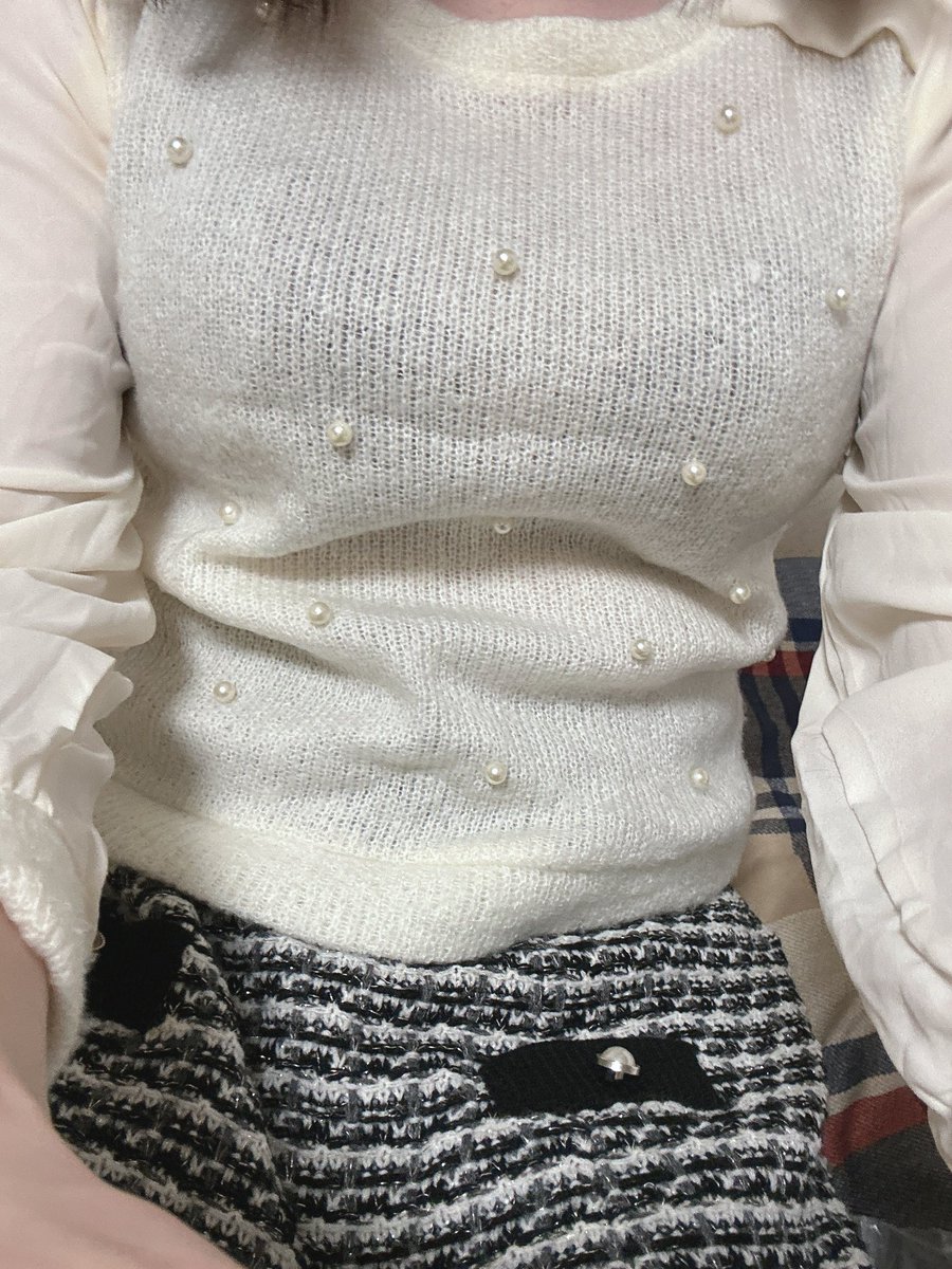tTachikaze's tweet photo. 服
肩のリボンがかわいいとおもう
写ってないけど https://t.co/iA3jt42P9q