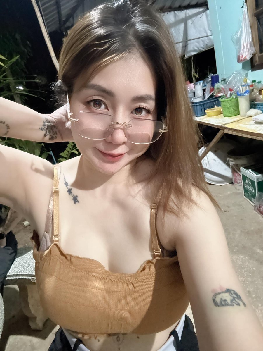 น้ำพลอย tweet media