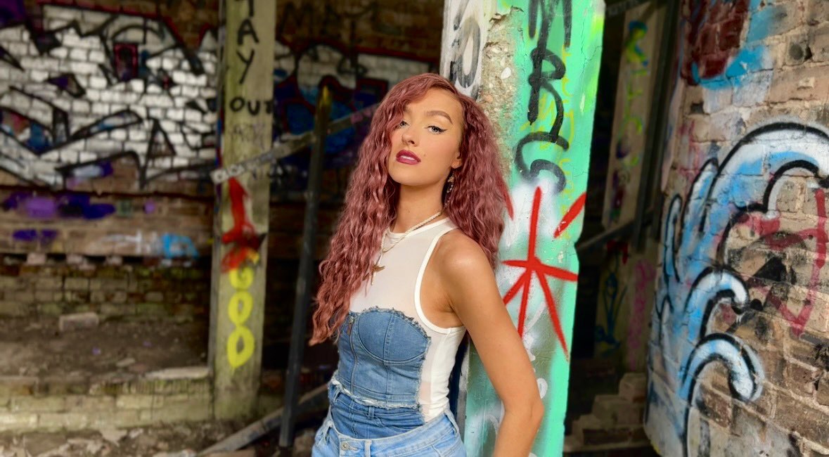 Rachelle Rhienne tweet media