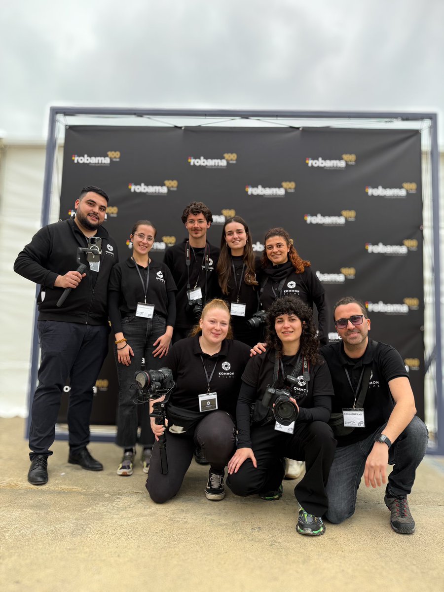 Aquesta és part de la nostra Kommon Crew.

What a team!💥