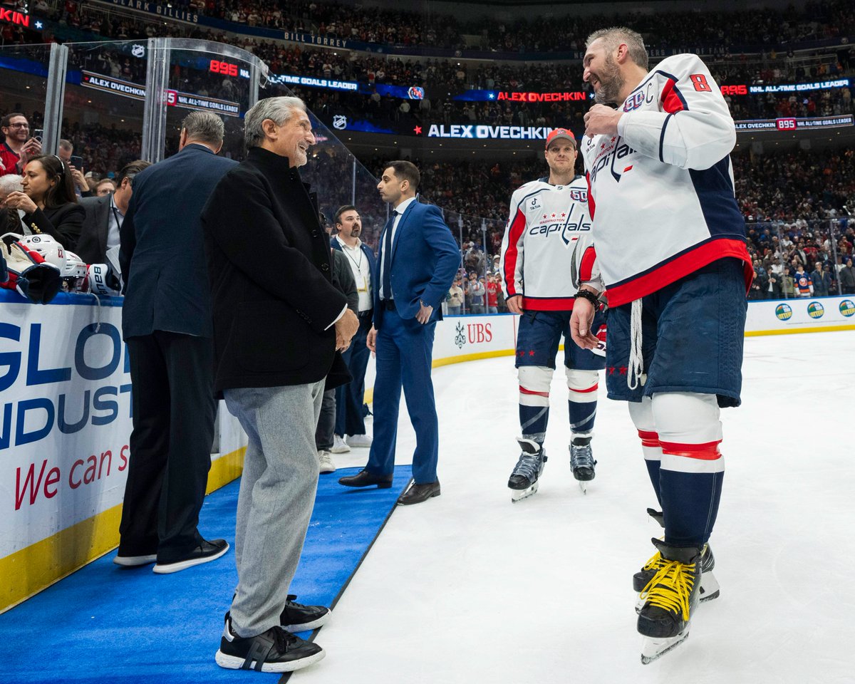 The Gr8test to ever do it. Congratulations, <a href="/ovi8/">Alex Ovechkin</a>. 

📸Jess Rapfogel