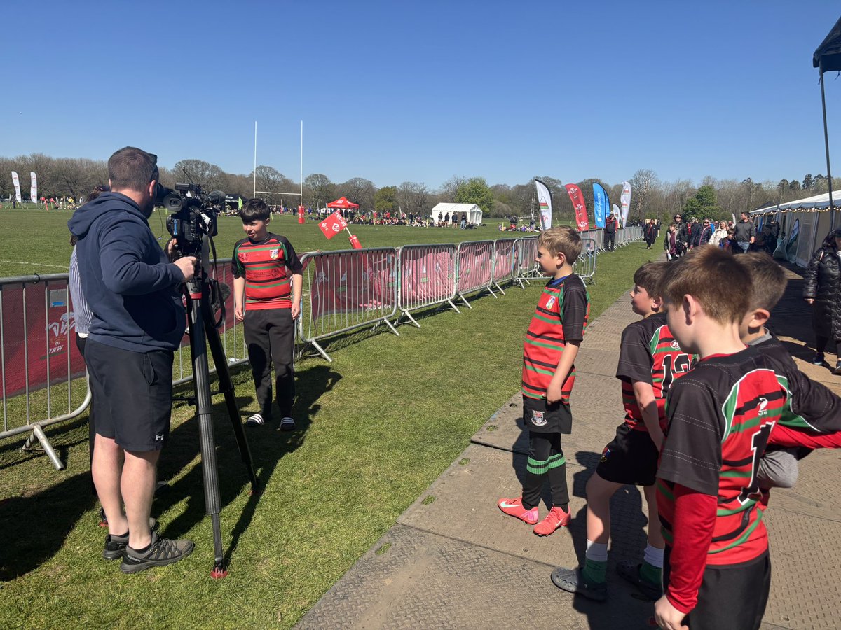 Mr Davies (@mrsdavies24) on Twitter photo Tîm Cymysg Rygbi 7 pob ochr wedi cynrychioli’r ysgol yn wych heddiw! Wedi ennill 3 allan o 4 yn y grŵp, yn anlwcus iawn i beidio â chyrraedd y rowndiau terfynol! 🏉
Da iawn chi! 🌟
<a href="/YsgolPenyGarth/">Ysgol Gymraeg Pen y Garth</a> Tîm Cymysg Rygbi 7 pob ochr wedi cynrychioli’r ysgol yn wych heddiw! Wedi ennill 3 allan o 4 yn y grŵp, yn anlwcus iawn i beidio â chyrraedd y rowndiau terfynol! 🏉
Da iawn chi! 🌟
<a href="/YsgolPenyGarth/">Ysgol Gymraeg Pen y Garth</a>