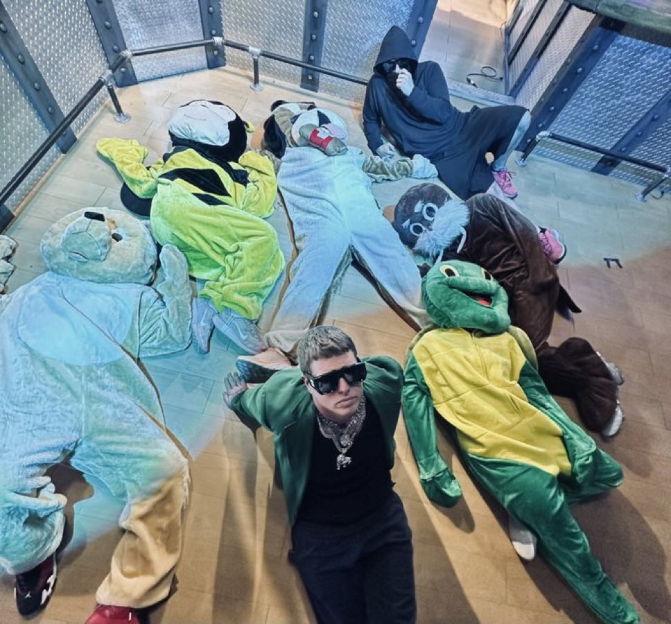 ChrisVernonShow's tweet image. 