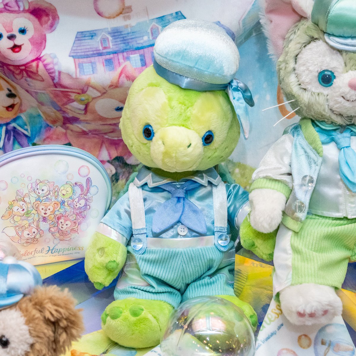 虹色をイメージ！ 東京ディズニーシー“ダッフィー＆フレンズ20周年