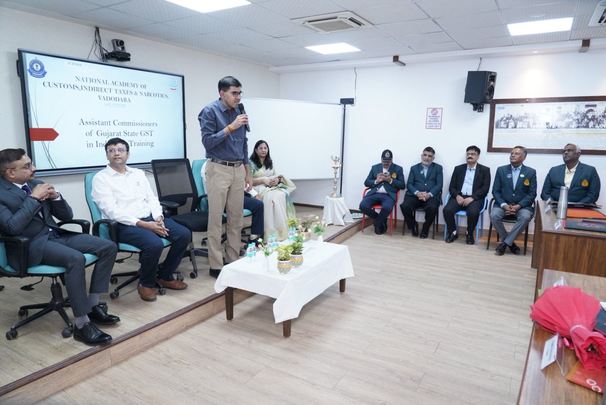 NacinVadodara's tweet photo. “Adding Value to the Valued”
NACIN, ZTI, Vadodara commenced a 3-week Induction Training for SGST Assistant Commissioners under the MoU with Govt. of Gujarat. The inaugural was graced by senior CGST &amp; SGST officers and NACIN faculty. https://t.co/NNo0ddamZi
