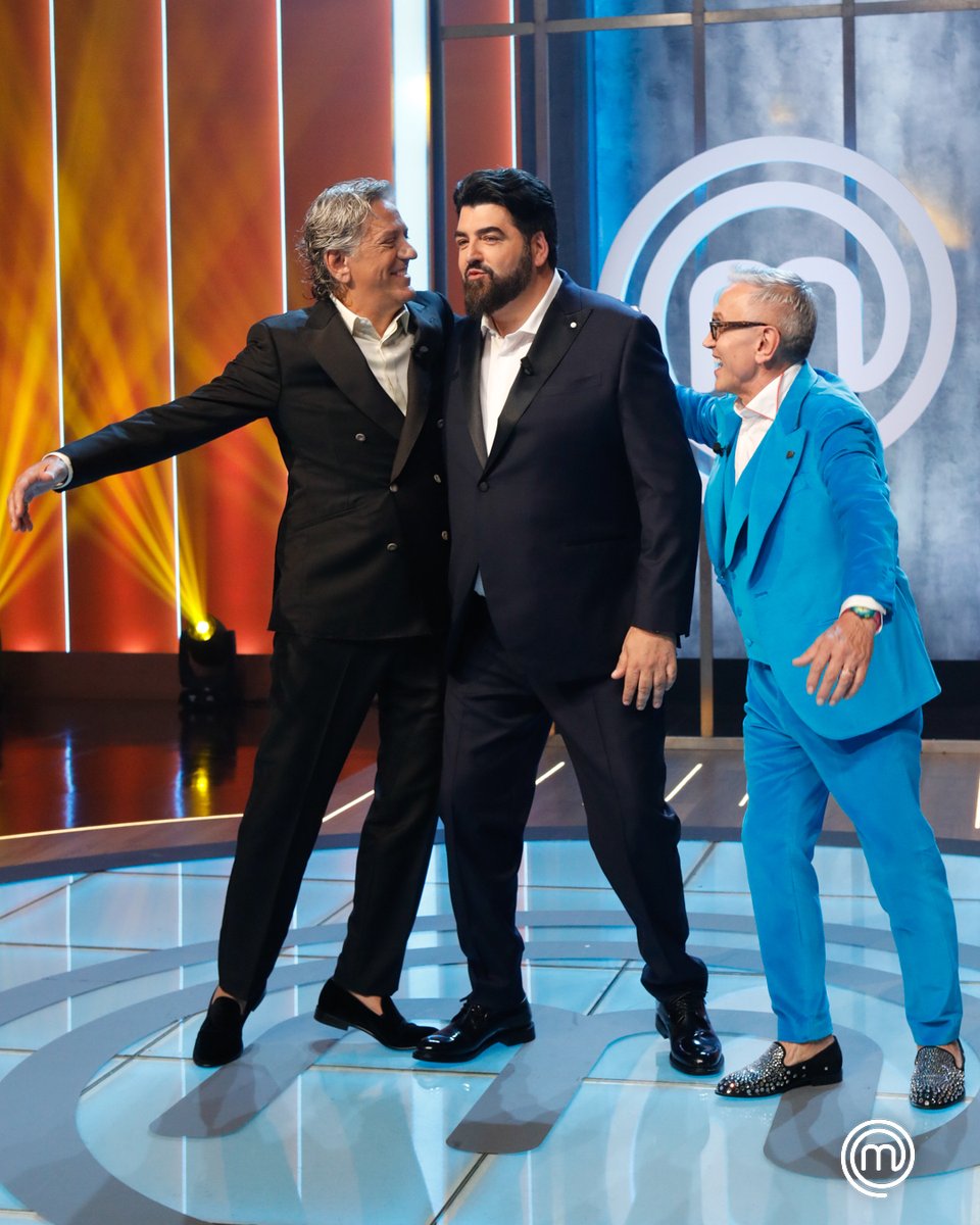 MasterChef Italia (@masterchef_it) on Twitter photo Facciamo gli auguri al nostro Chef <a href="/GLocaOfficial/">Giorgio Locatelli</a> 💖 Vogliamo sentirvi nei commenti 🎂👇 #MasterChefIt Facciamo gli auguri al nostro Chef <a href="/GLocaOfficial/">Giorgio Locatelli</a> 💖 Vogliamo sentirvi nei commenti 🎂👇 #MasterChefIt