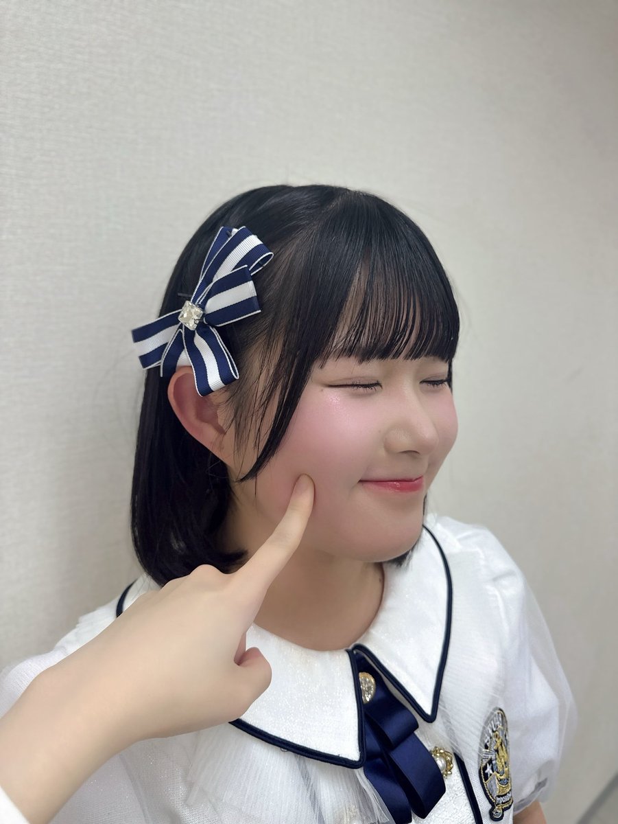 ほっぺ押したらいいことあるかも(っ•₃•c)🌟