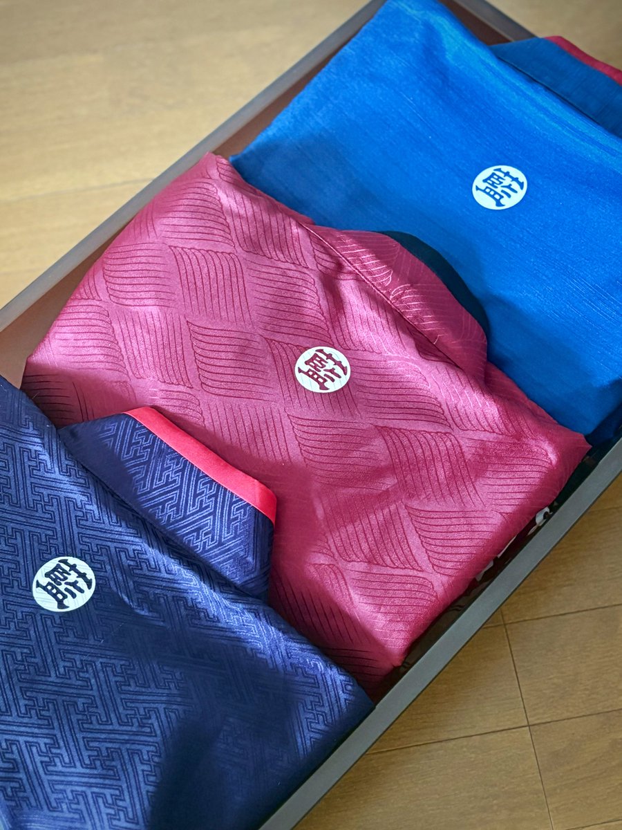 ggms_A's tweet photo. 月詠の衣装も畳んで並べたら、やっぱり可愛い。藍！ https://t.co/0wXPPjN4mY