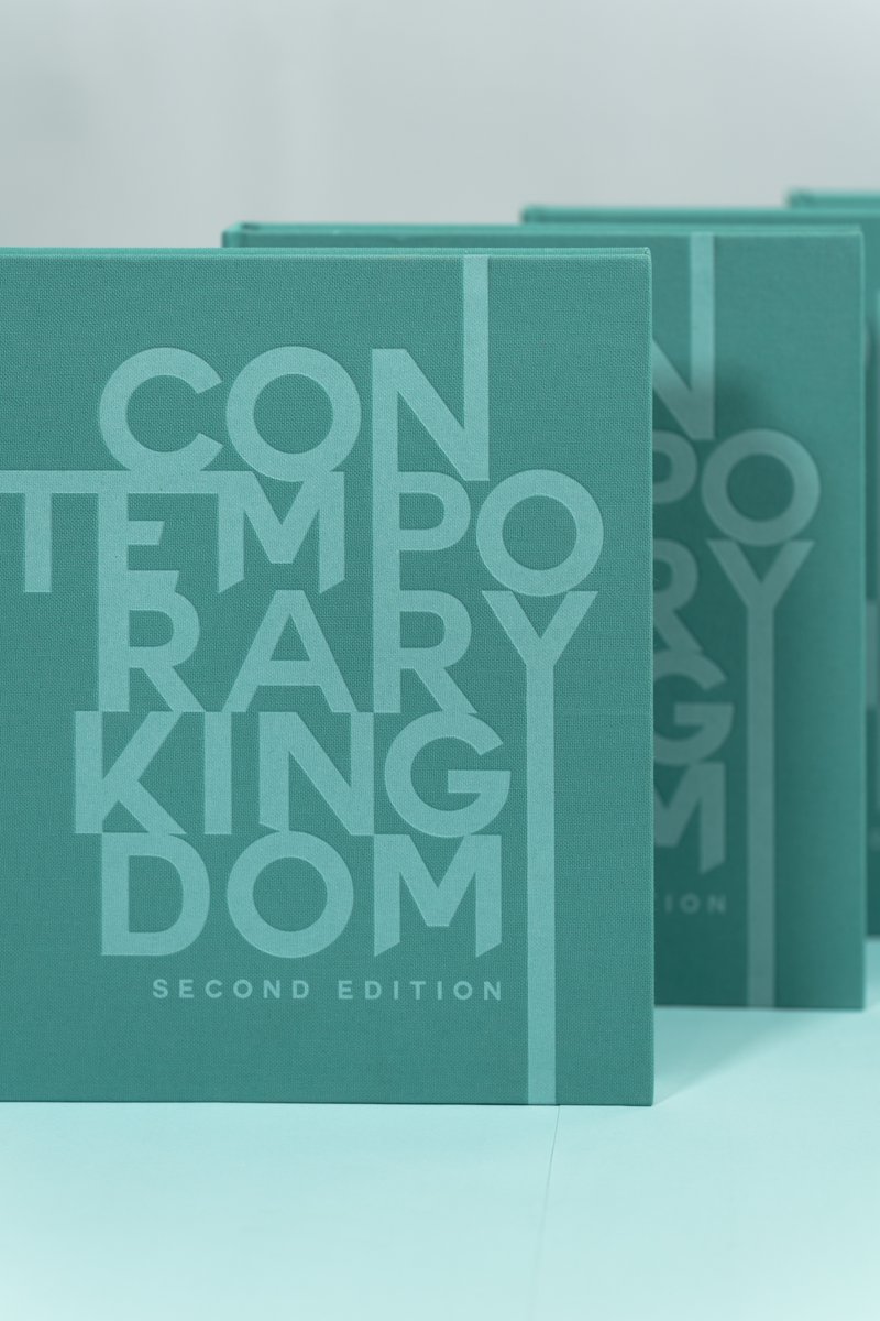 You can find Contemporary Kingdom: Second Edition at Art Week Riyadh. Visit the shop at B6, JAX from 6-13 April or the second shop at Riyadh Art Building, JAX (next to SAMoCA) from 6 April until the end of May. Don’t miss it! #SaudiArt #ContemporaryKingdom #ArtWeekRiyadh