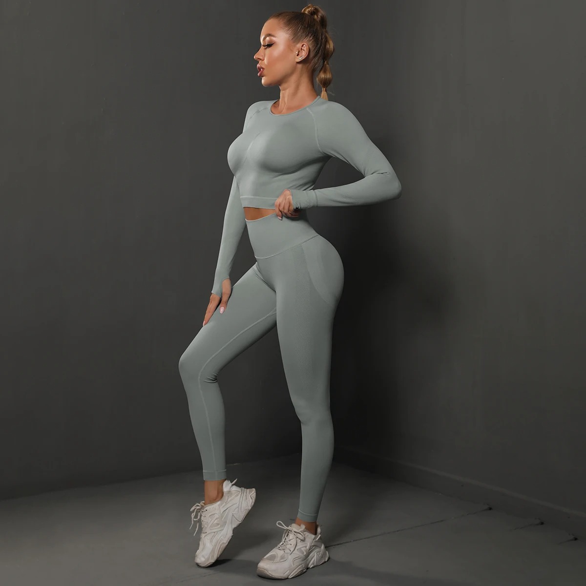_ShopXpress_'s tweet photo. Power up your performance in style.
Sleek, breathable two-piece sportswear with seamless comfort – made for movement and designed to flatter.
💪 $17.27
🚚 Free shipping available
💥 Save even more with coupons on orders over $19

🛒 Shop here: https://t.co/0asMl6ucZQ

#Activewear #AliExpressFinds #SportyChic #GymLook #FitnessFashion #Under20 #MinimalStyle #WorkoutFit #EverydayAthleisure