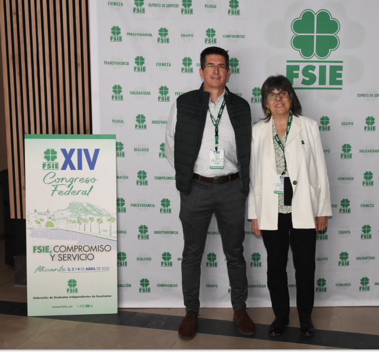 FSIECATALUNYA's tweet photo. @FSIECATALUNYA assisteix al XIV Congrés Federal de FSIE on s'ha escollit la nova Secretaria General per als pròxims quatre anys, encapçalada per Alicia Azpilicueta com a presidenta i Enrique Ríos com a secretari general.
Més informació 👉https://t.co/ei77sKG4e9 https://t.co/H8Q6chvrcN