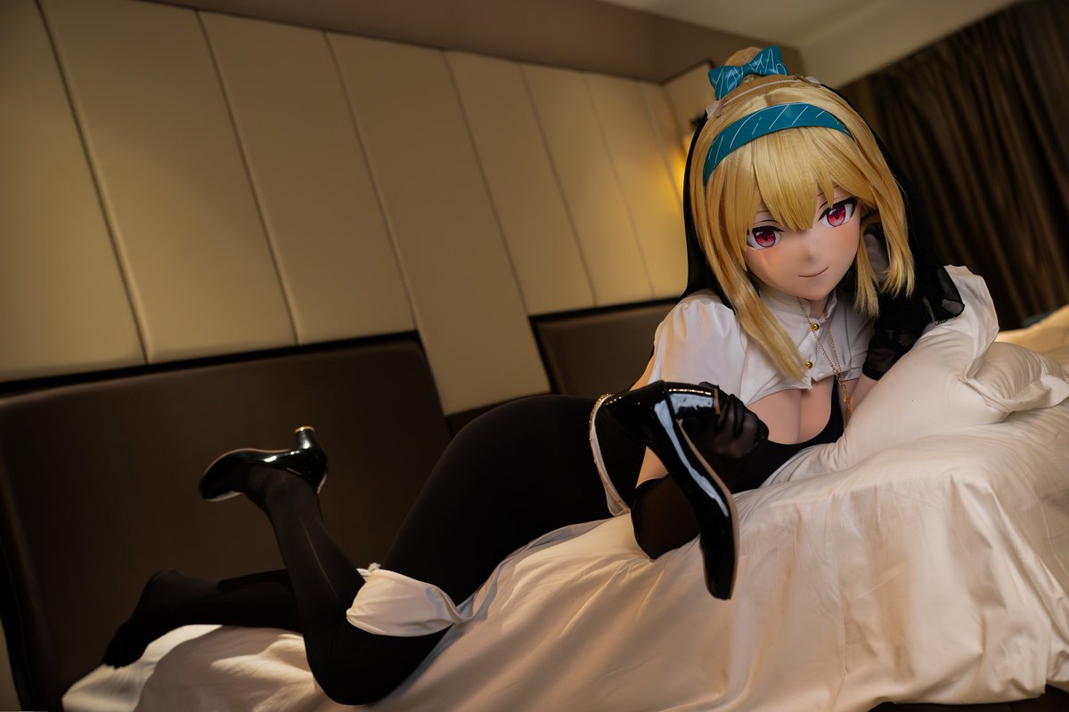 床上挺软的，你要来么？
📷:<a href="/friendly_troop/">友军</a>