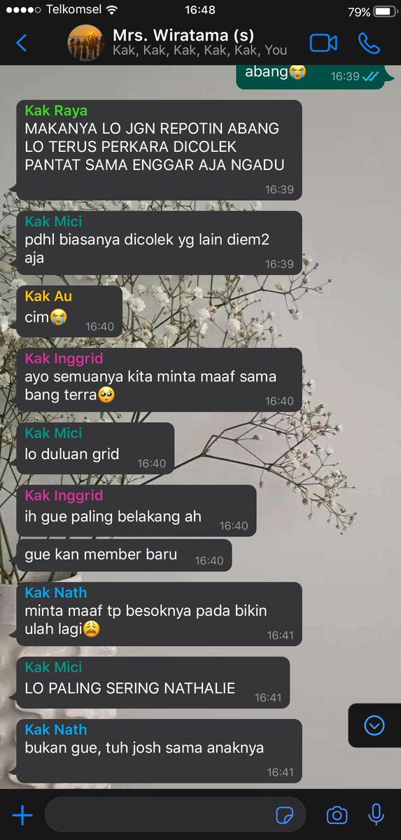 lavanyajune's tweet image. ❓ Mamiau heran ga semua pd takut sm daddy, menurut mamiau daddy gimanaa
💬 pdhl terra ngga pernah marah #tellonym tellonym.me/lavanyajune/an…
