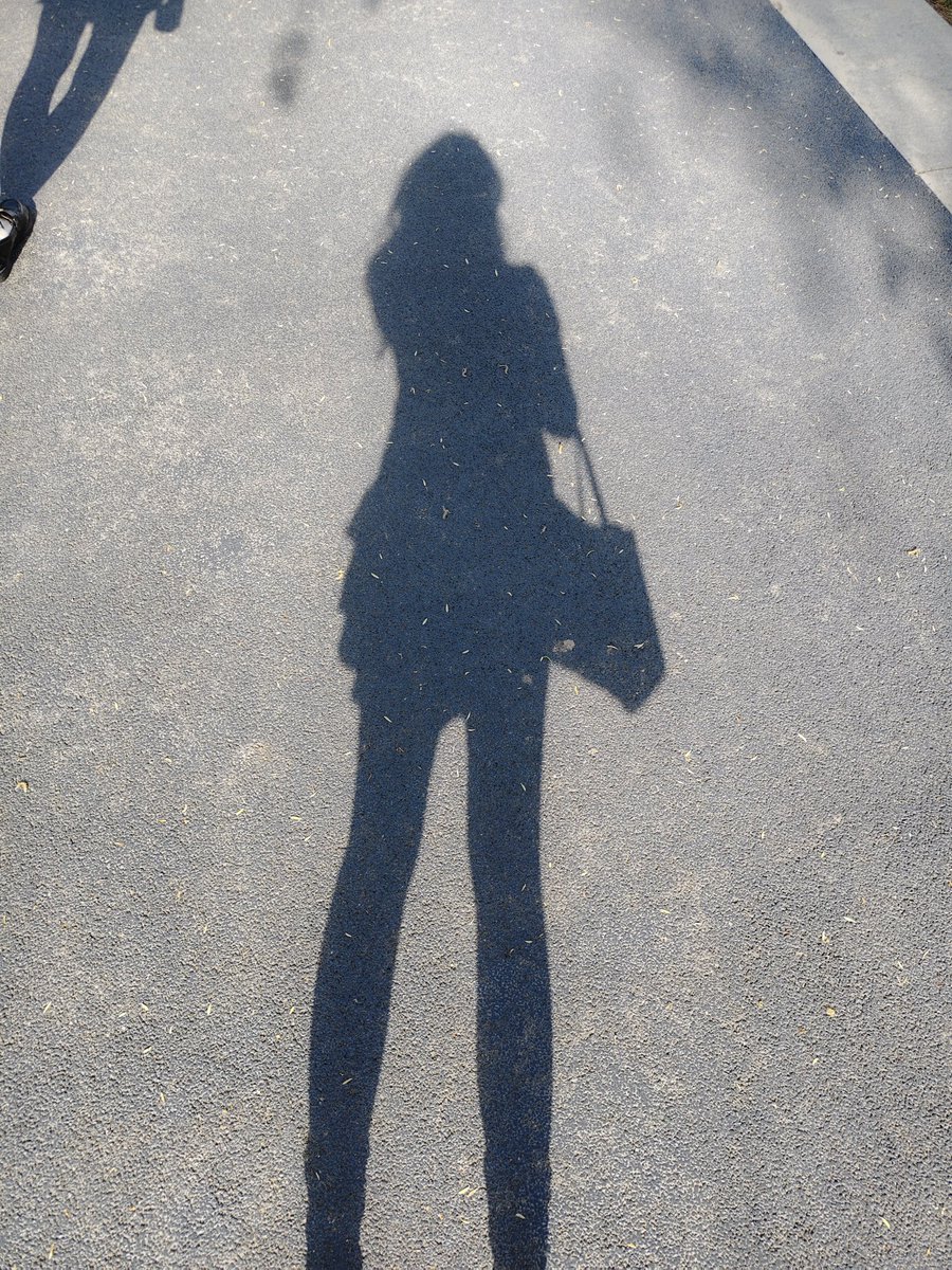 福利姬小熊分享的黄推图片2 - 网红私拍内容