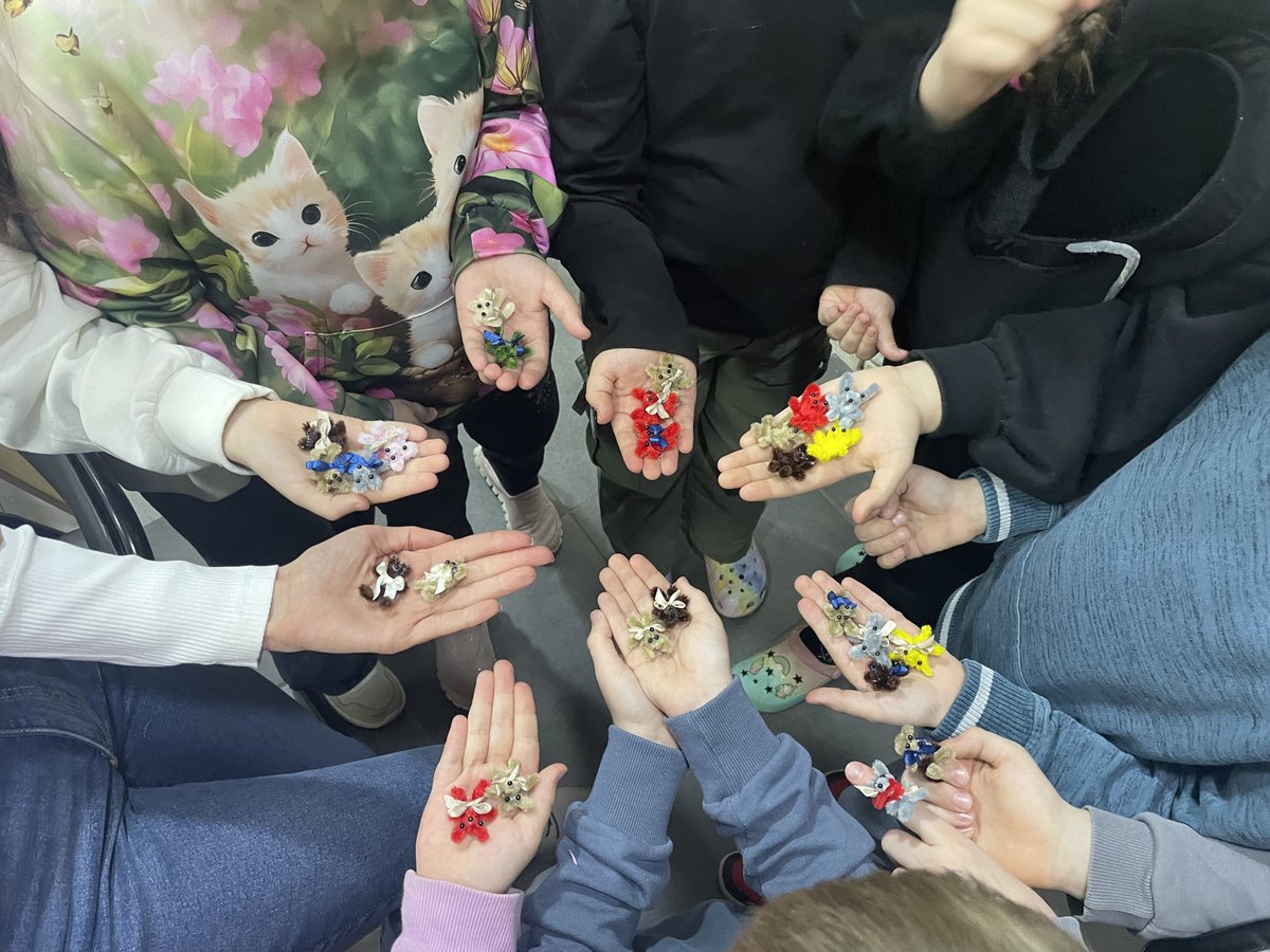 This Easter, help us support the children of Kharkiv!

Every day, Russian bombs hit residential neighborhoods in Kharkiv. Children find safety &amp; joy under expert teachers at our secure underground Education Centers. They deserve a future. Help them here:

ai4good.org/keep-helping-u…