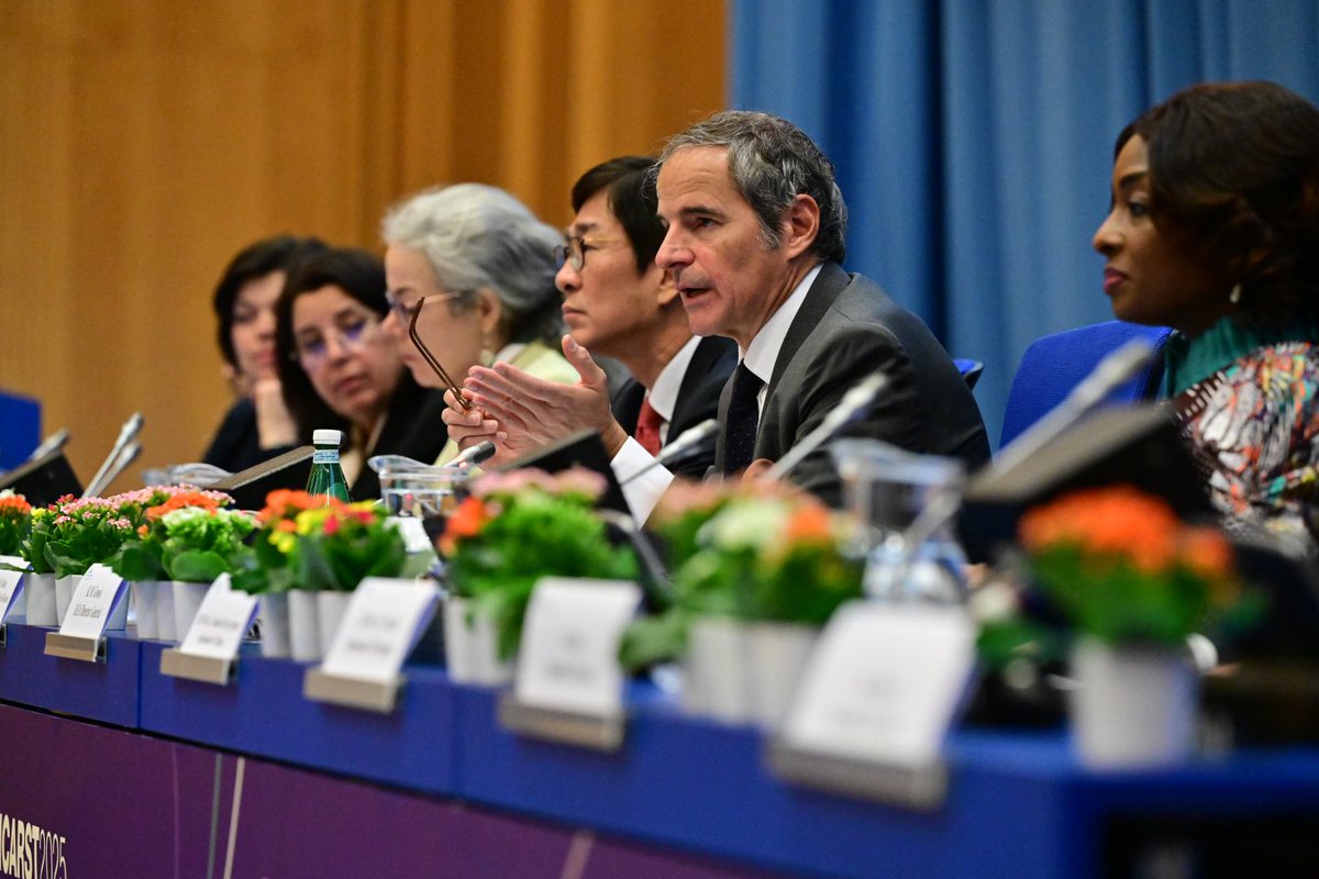 rafaelmgrossi's tweet image. Radiation technology improves lives—from safer food and medical tools to cleaner environments. At @IAEAorg we’re helping countries apply these tools where they’re needed most—safely, effectively and affordably.

Pleased to open @IAEAorg #ICARST2025. Watch: iaea.org/events/icarst-…
