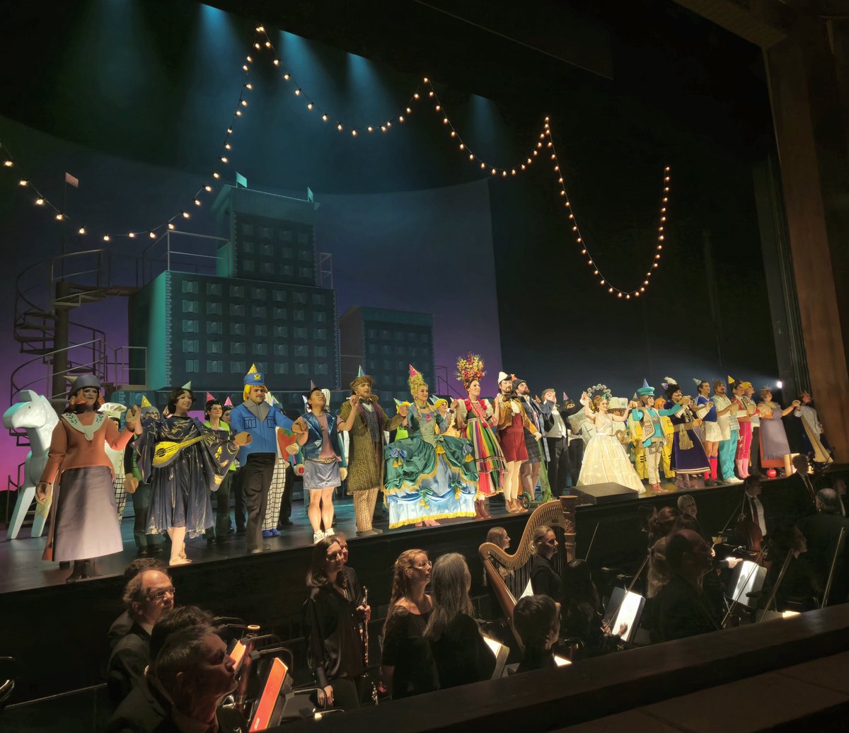 Opernjunkie tweet media