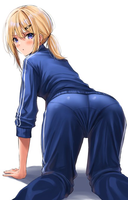 楓ちゃんのおしりのライン 