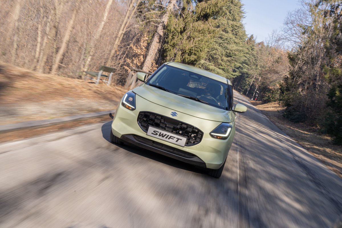 Lunedì in salita? Cambia il tuo modo di vedere le cose, cambia la tua prospettiva con nuova Swift Hybrid Verde Hawaii🙃💚

Cosa aspetti? 👇
auto.suzuki.it/modello/NUOVA_…

#Suzuki #SwiftHybrid #SuzukiSwift #SuzukiHybrid
