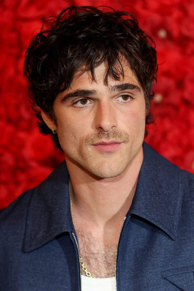 📸 Jacob Elordi at the Australian premiere of 'The Narrow Road to the Deep North' (April 07, 2025) #JacobElordi