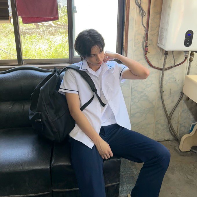 chiao_apple's tweet photo. Congratulations our Bb ๐ถdaserb na daserb bcos you look so gorgeous in School Uniform ๐๐๐๐๐ฅฐ๐๐
TOP1
#BestUniformLook_Spring
#HORI7ON #KYLER
@HORI7ONofficial https://t.co/Zw6NKHHxJT