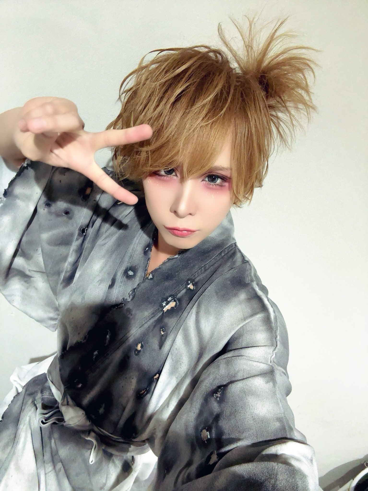 ZOMBIE 奏多 (かなた) (@zonbi_kanata) / X ZOMBIE 奏多 (かなた) (@zonbi_kanata) / X