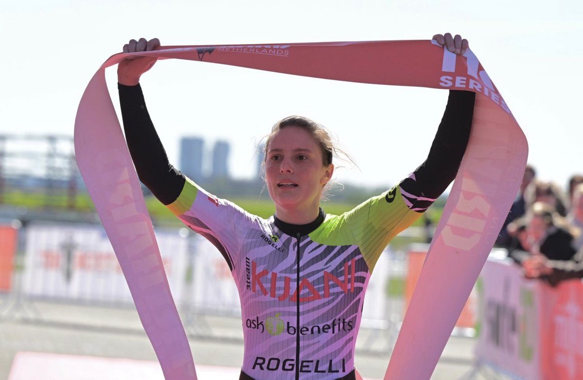 Wát een dag gisteren in Rotterdam! Mooie omstandigheden, mooie atleten, mooie strijd en mooie winnaars tijdens zowel de Run-Bike-Run als Tijdrit!