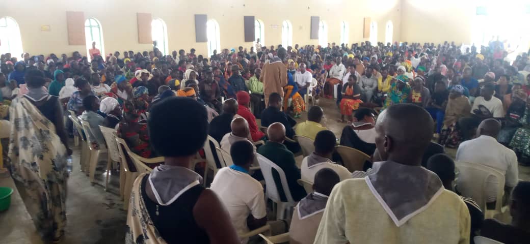 Umurenge wa Rilima - Akarere ka Bugesera (@rilimabugesera) on Twitter photo Uyu munsi, muri <a href="/RilimaBugesera/">Umurenge wa Rilima - Akarere ka Bugesera</a> turibuka ku nshuro ya 31 Jenoside yakorewe Abatutsi 1994. Hatangiye kandi Icyumweru cy'Icyunamo n’iminsi 100 y’ibikorwa byo kwibuka. ku rwego rw'Umurenge byabereye mu kagari ka Nyabagendwa no mu tugari twose tw'umurenge
Twibuke twiyubaka
#Kwibuka31 Uyu munsi, muri <a href="/RilimaBugesera/">Umurenge wa Rilima - Akarere ka Bugesera</a> turibuka ku nshuro ya 31 Jenoside yakorewe Abatutsi 1994. Hatangiye kandi Icyumweru cy'Icyunamo n’iminsi 100 y’ibikorwa byo kwibuka. ku rwego rw'Umurenge byabereye mu kagari ka Nyabagendwa no mu tugari twose tw'umurenge
Twibuke twiyubaka
#Kwibuka31