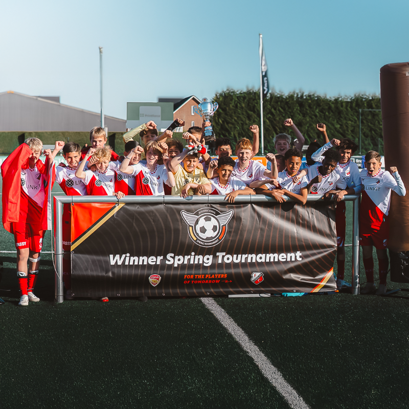 fcutrecht's tweet photo. 🏆 FC Utrecht O13 kroont zich tot winnaar 𝗦𝗽𝗿𝗶𝗻𝗴 𝗧𝗼𝘂𝗿𝗻𝗮𝗺𝗲𝗻𝘁