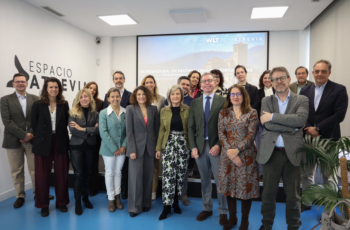 🧳 Nuestra oficina de #ATREVIAMadrid recibió la semana pasada a Victoria Bazaga, consejera de #Turismo, #Cultura, #Jóvenes y #Deporte de la Junta de Extremadura.

Asistieron un destacado grupo de empresarios y diplomáticos con ganas de conocer las claves del modelo turístico que