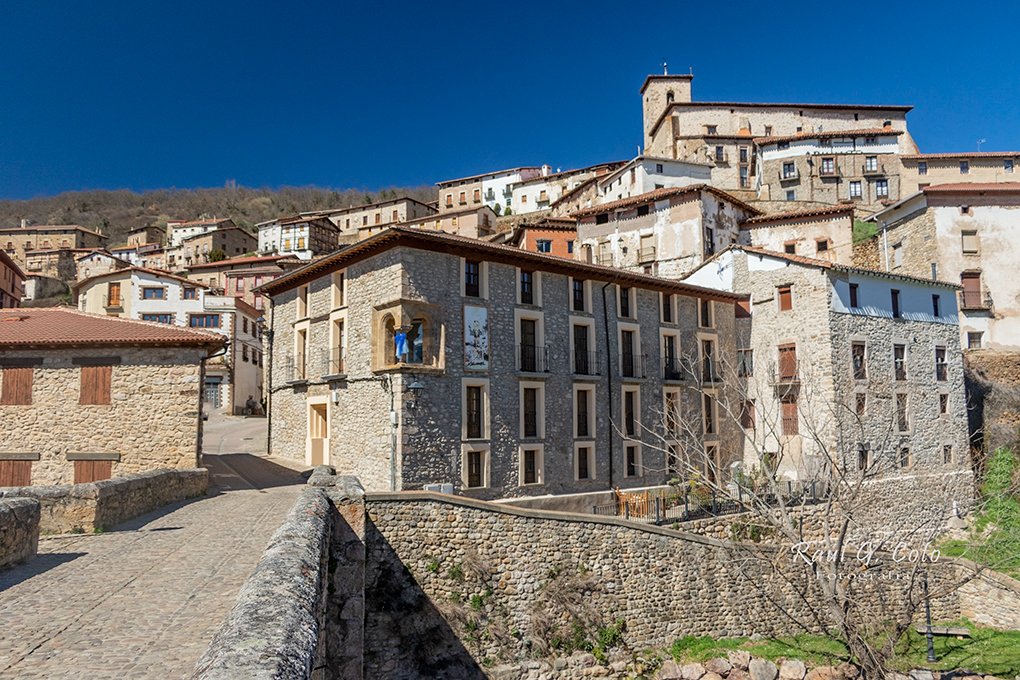 RaulGCoto's tweet photo. Villoslada de Cameros (La Rioja) @lariojaturismo #larioja #cameros #spain #spaintravel #travel #travelgram #travelphotography #instatravel #photooftheday #love #photography #nature #instagood #turismo #viagem #trip #brasil #beautiful #fashion #art  #explore #holiday #villoslada https://t.co/gYap2wMzFW