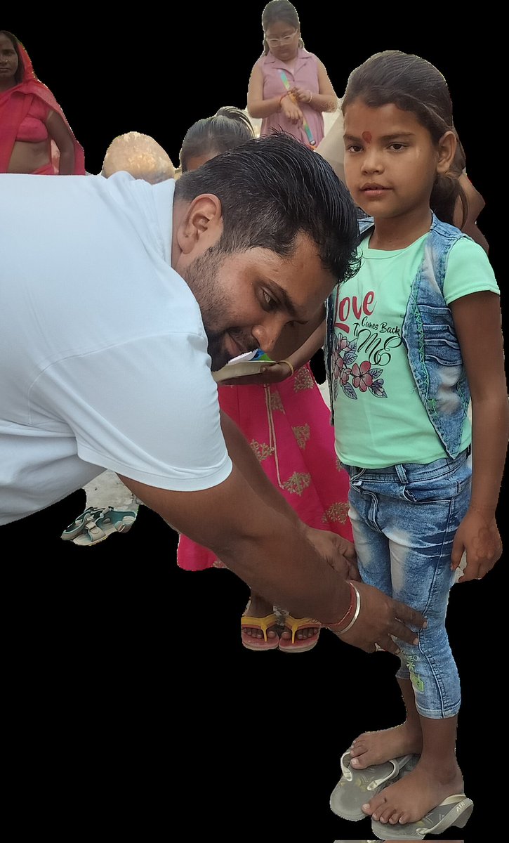 Shivam Pandit (@shivamp19230461) on Twitter photo माता रानी की नवमी पर कंजक को प्रसाद भोग लगाके आशीर्वाद लिया
जय माता दी <a href="/aajtak/">AajTak</a> <a href="/ghaziabadpolice/">POLICE COMMISSIONERATE GHAZIABAD</a> <a href="/DripsAjaypal/">IPS Ajay pal Sharma</a> <a href="/narendramodi/">Narendra Modi</a> <a href="/CMOfficeUP/">CM Office, GoUP</a> <a href="/upadhyaysbjp/">Satish Upadhyay</a> <a href="/AmitShah/">Amit Shah</a> <a href="/KANHIYAMITTAL30/">KANHIYA MITTAL</a> <a href="/AbhilashaBJP/">Abhilasha Gupta Nandi (मोदी का परिवार)</a> <a href="/ayushmannk/">Ayushmann Khurrana</a> <a href="/BeingSalmanKhan/">Salman Khan</a> <a href="/myogiadityanath/">Yogi Adityanath</a> <a href="/BJP4India/">BJP</a> <a href="/gupta_rekha/">Rekha Gupta</a> @RekhaGuppta माता रानी की नवमी पर कंजक को प्रसाद भोग लगाके आशीर्वाद लिया
जय माता दी <a href="/aajtak/">AajTak</a> <a href="/ghaziabadpolice/">POLICE COMMISSIONERATE GHAZIABAD</a> <a href="/DripsAjaypal/">IPS Ajay pal Sharma</a> <a href="/narendramodi/">Narendra Modi</a> <a href="/CMOfficeUP/">CM Office, GoUP</a> <a href="/upadhyaysbjp/">Satish Upadhyay</a> <a href="/AmitShah/">Amit Shah</a> <a href="/KANHIYAMITTAL30/">KANHIYA MITTAL</a> <a href="/AbhilashaBJP/">Abhilasha Gupta Nandi (मोदी का परिवार)</a> <a href="/ayushmannk/">Ayushmann Khurrana</a> <a href="/BeingSalmanKhan/">Salman Khan</a> <a href="/myogiadityanath/">Yogi Adityanath</a> <a href="/BJP4India/">BJP</a> <a href="/gupta_rekha/">Rekha Gupta</a> @RekhaGuppta