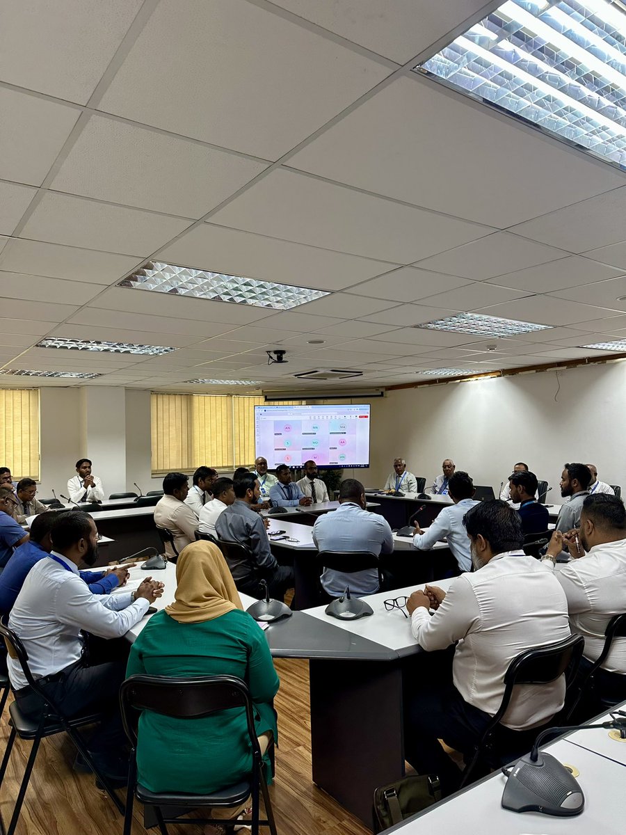 Ministry of Economic Development and Trade, along with Business Center Corporation had a meeting with the Ministry of Cities, Local Government and Public Works to align on key milestones for Maldives Expo 2025. Exciting collaborations ahead!