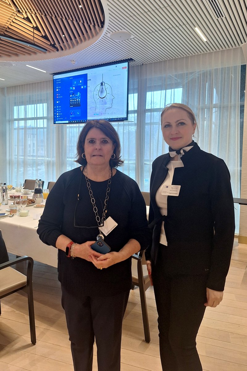 TFI, leader of Work Package 5 in the #EUthyroid2 project, took part in the breakfast event at the #EuropeanParliament to discuss challenges and solutions to ensure that all Europeans have access to adequate #iodine #nutrition. In the picture, Linda Henderson and Anna Bokor, TFI.