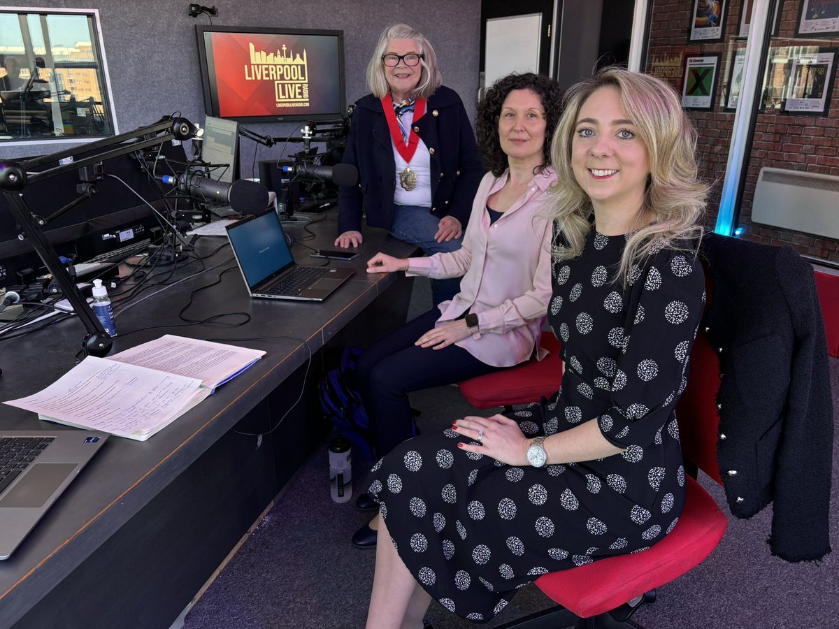 Writing Over Time Project (@wotproject) on Twitter photo It was wonderful to be back on the radio this morning with <a href="/CllrBMurray/">Barbara Murray 🌹</a> and <a href="/RoyBasnett/">Roy Basnett</a> <a href="/LiverpoolLiveRD/">Liverpool Live Radio</a> talking about our writing research <a href="/LivUni/">University of Liverpool</a> <a href="/LivUniEnglish/">English Department</a> <a href="/LJMU/">Liverpool John Moores University</a> It was wonderful to be back on the radio this morning with <a href="/CllrBMurray/">Barbara Murray 🌹</a> and <a href="/RoyBasnett/">Roy Basnett</a> <a href="/LiverpoolLiveRD/">Liverpool Live Radio</a> talking about our writing research <a href="/LivUni/">University of Liverpool</a> <a href="/LivUniEnglish/">English Department</a> <a href="/LJMU/">Liverpool John Moores University</a>