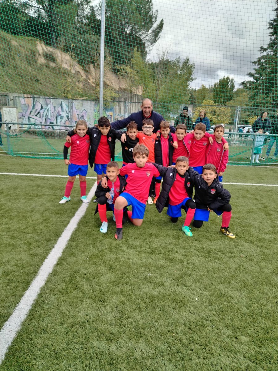 C.D Benavente tweet media