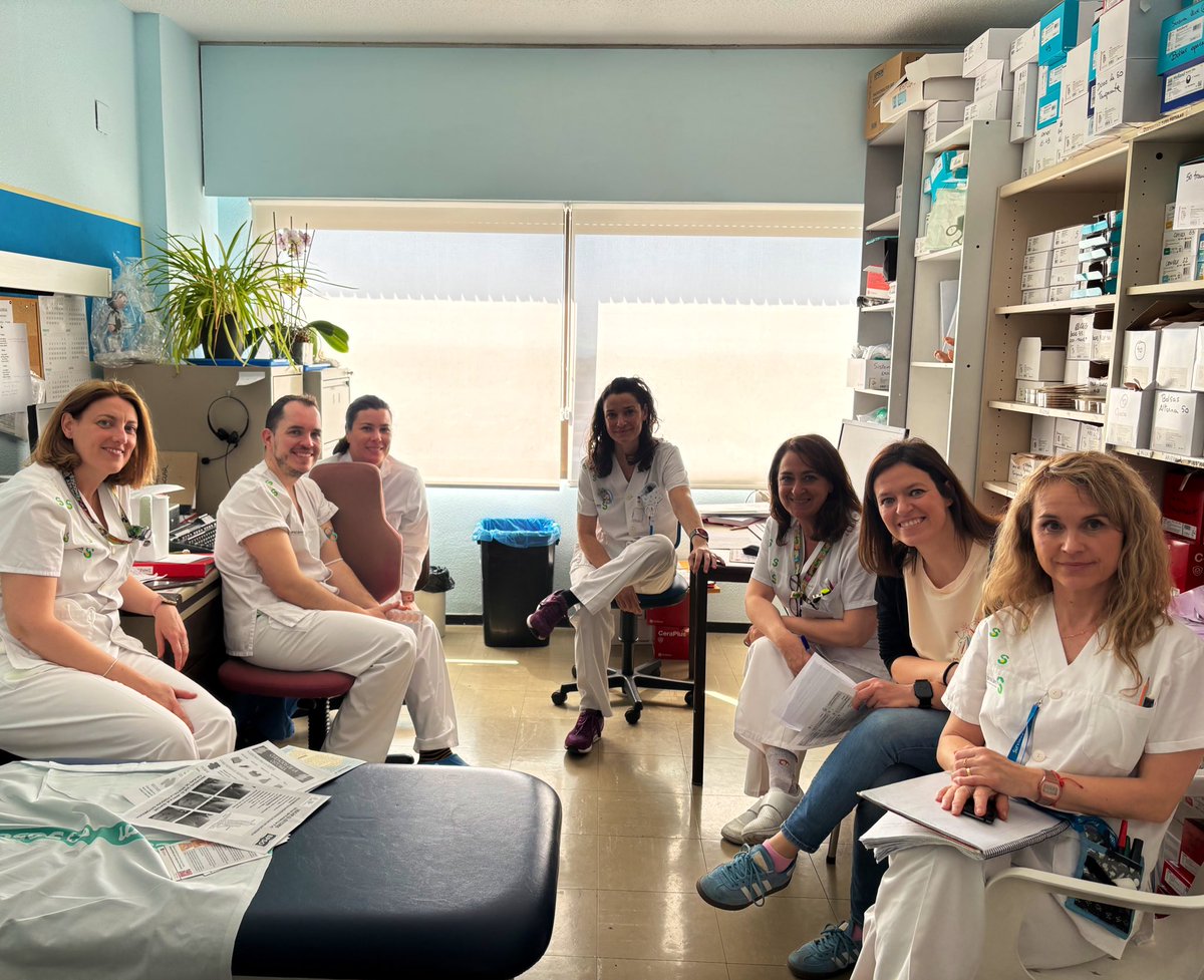 Hoy primera reunión del equipo impulsor de la nueva guía de buenas prácticas “adultos que esperan o viven con una ostomía”.  Impulsores motivados e ilusionados por seguir trabajando en el día a día con cuidados de calidad y  basados en la mejor evidencia.