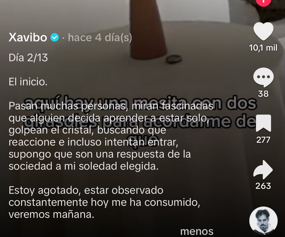 amor estás viviendo en un escaparate en el centro de madrid nadie te mira por estar solo