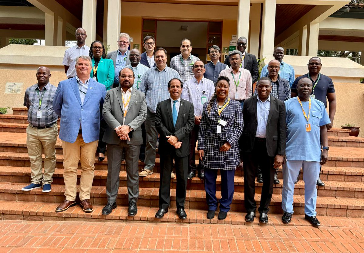 We’re at #CGIARScienceWeek!

Catch us at the Delivering Resilient Drylands – Theme day 
📅 Thu, 10 April | 🕝 8 am to 2:30 pm | 📍 CR 10] 
Read more - lnkd.in/gucvZp8g

Our side events:
🔹 Unlocking the Potential of Local Value Chains for Global Impact
📅 Wed, 9 April | 🕝