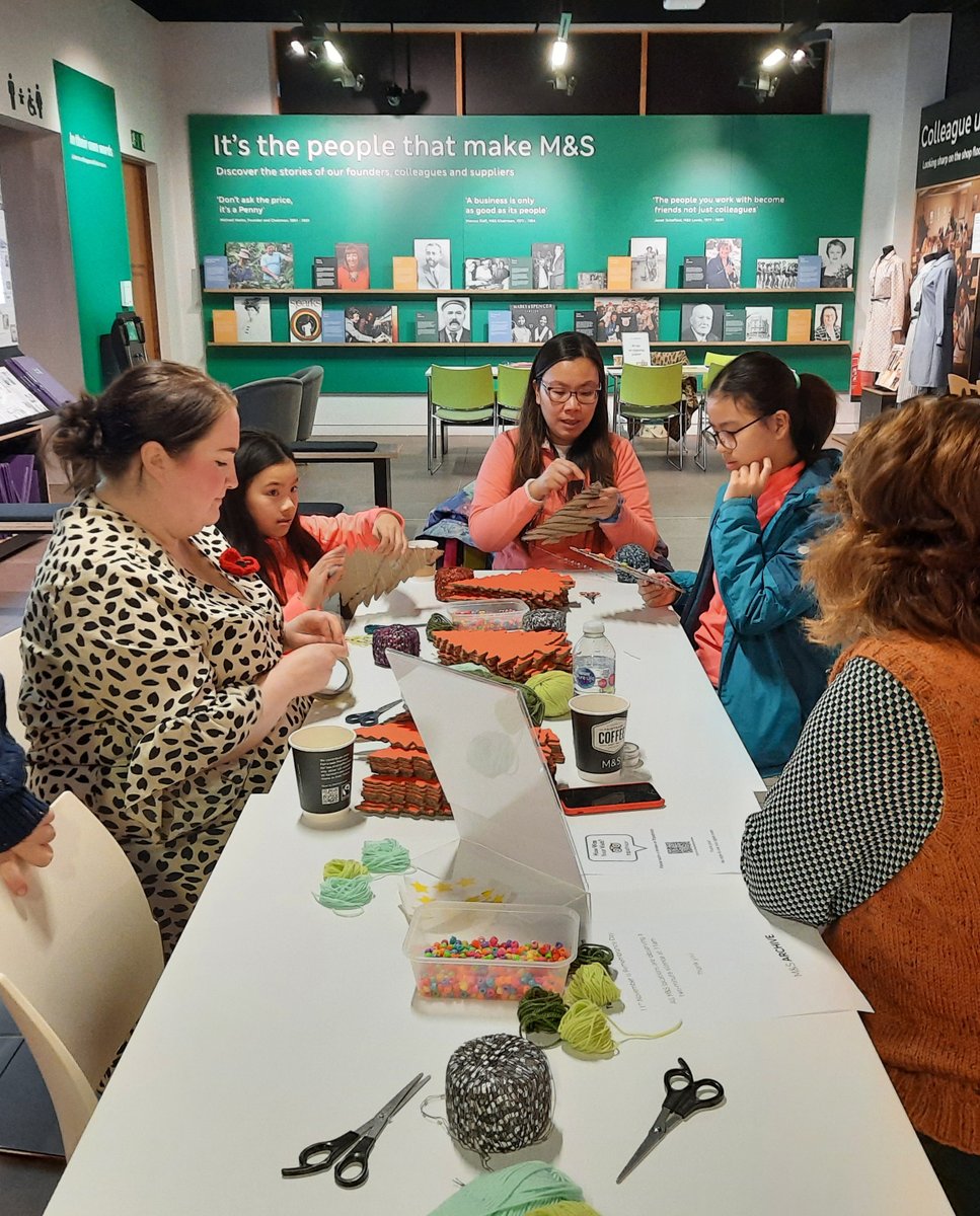 It's our big Spring Family Crafternoon on Saturday! 

Lots of crafts to try, free refreshments and you can make something lovely to take home archive.marksandspencer.com/events/spring-…