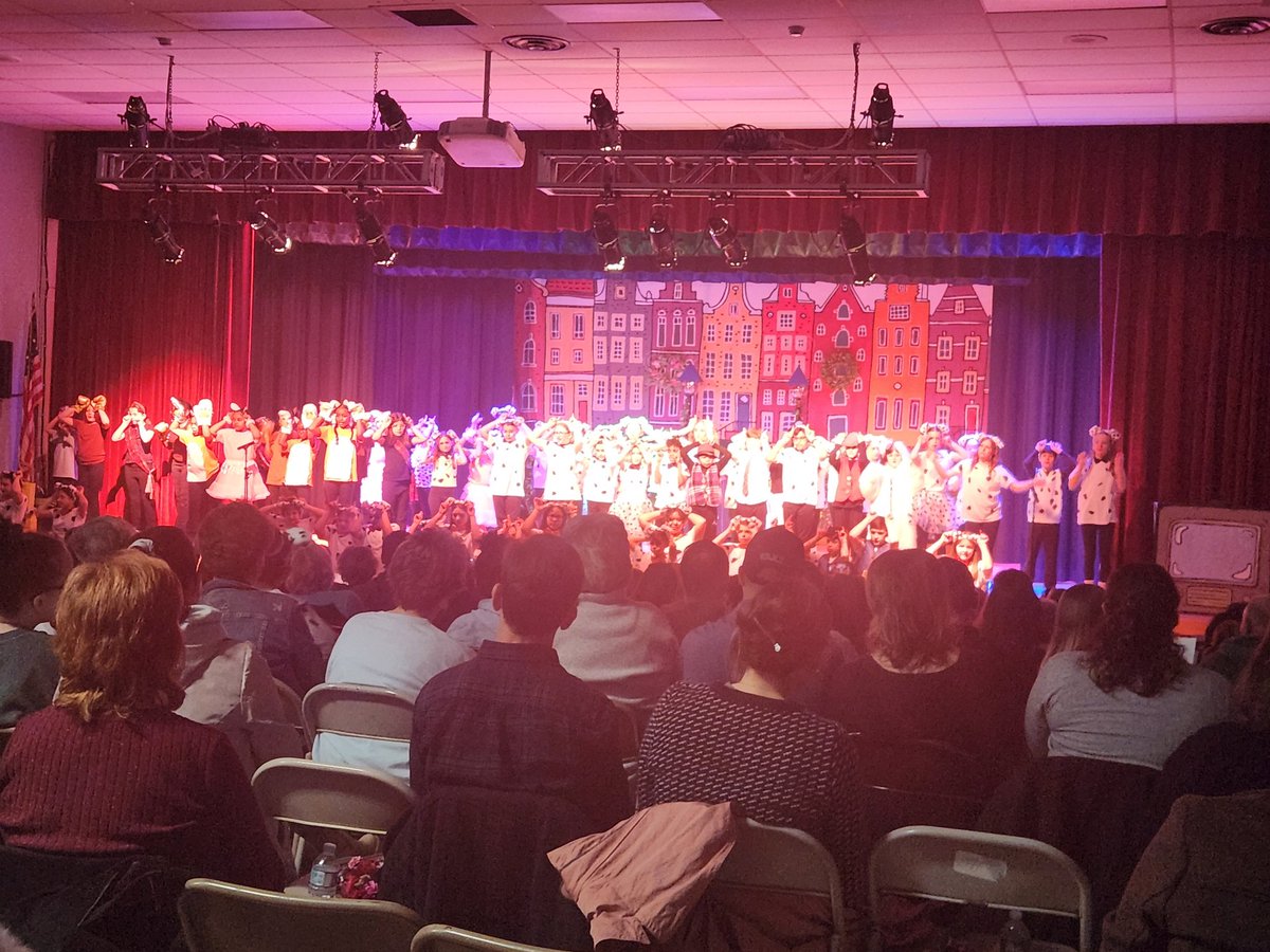 Congratulations to the cast and crew of 101 Dalmatians at Goshen Intermediate School! What a remarkable job so many student performers did bringing life to this timeless classic this past weekend! #gladiatorpride