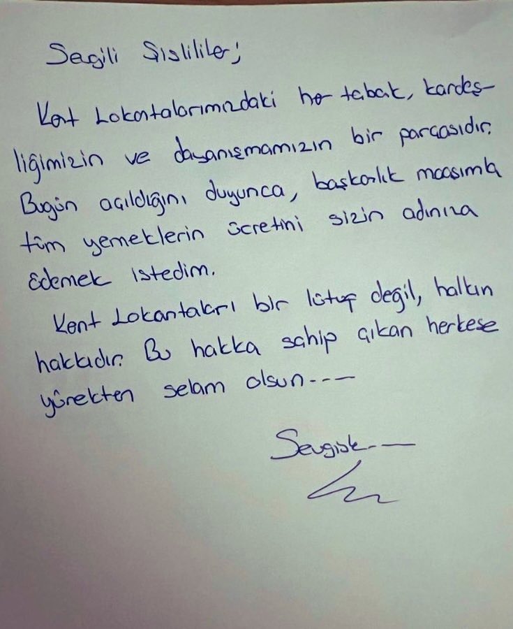 bpthaber's tweet photo. Şişli’de yeniden açılan Kent Lokantaları’nda yemeklerin ücretsiz verilmesini, cezaevinde olan Resul Emrah Şahan’ın kendi maaşıyla karşıladığı öğrenildi. https://t.co/rD13bdkCOf