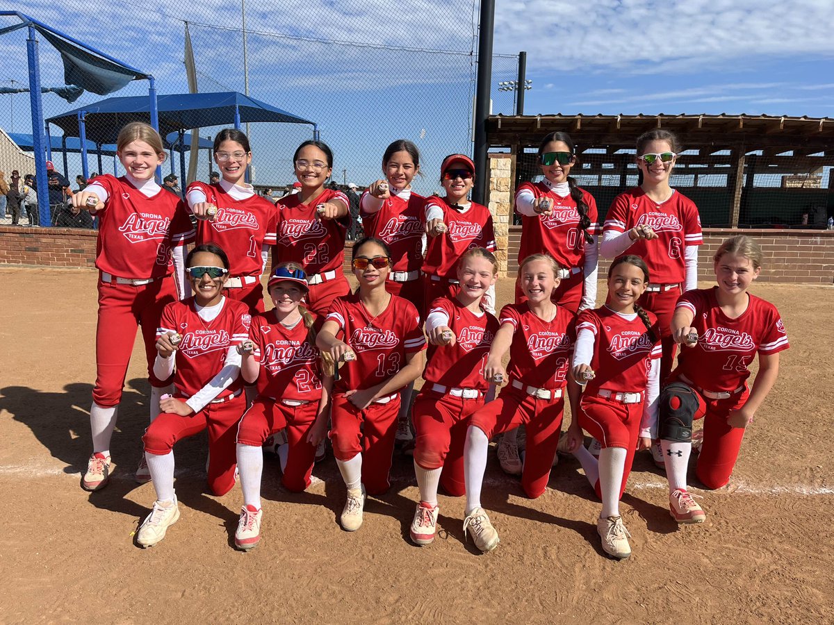 🔥 THEY DID IT AGAIN!!!!!🔥

Congrats to our CA 1️⃣2️⃣U Coleman for going UNDEFEATED 🏆 this weekend!!! Proof that that all the hard work &amp; hours of training is paying off!!! 🙌🏼🏋️‍♀️💪🏼🏃🏼‍♀️ CA ALL DAY!!! ❤️😇💙

#caallday #coronaangels #coronaangelscoleman #12U #softball #development