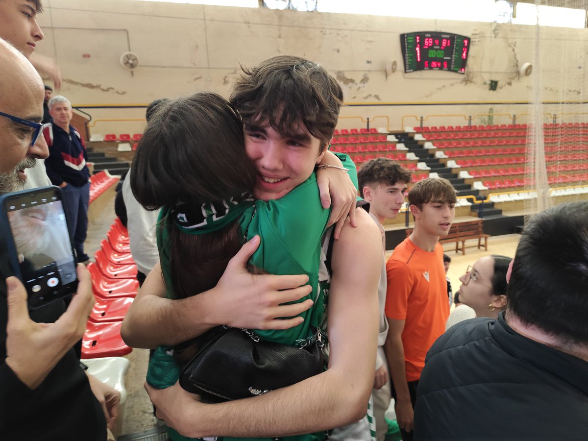 ALVARO RODRIGUEZ tweet media